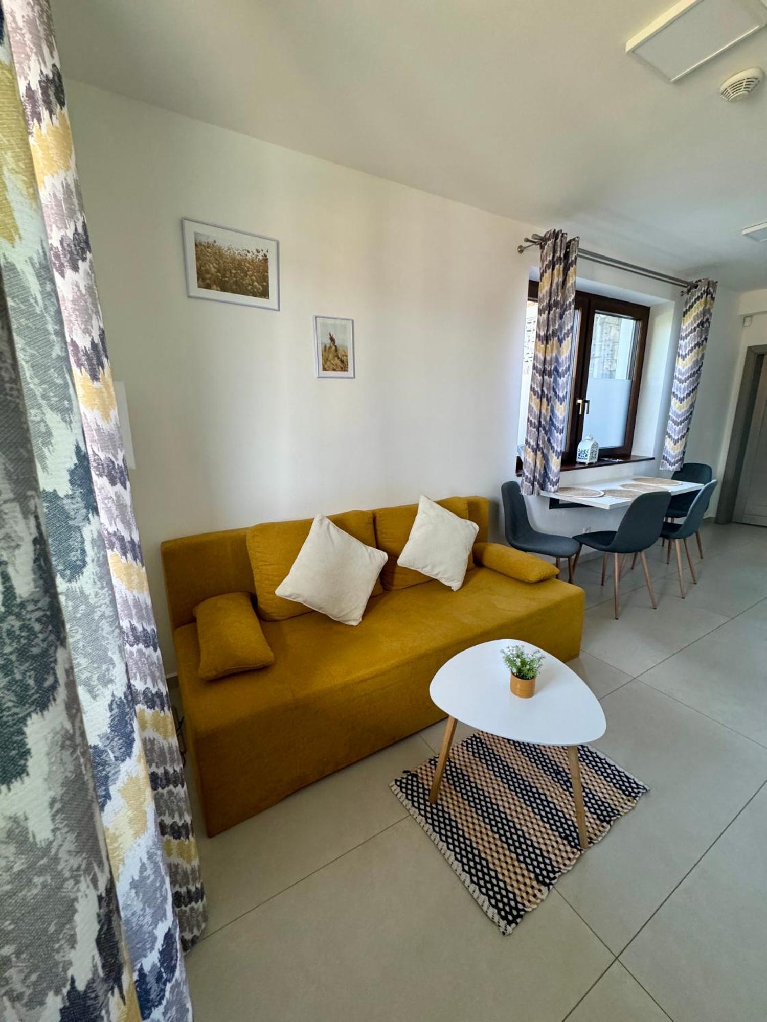 Apartmany Tamka Vrbov Bagian luar foto