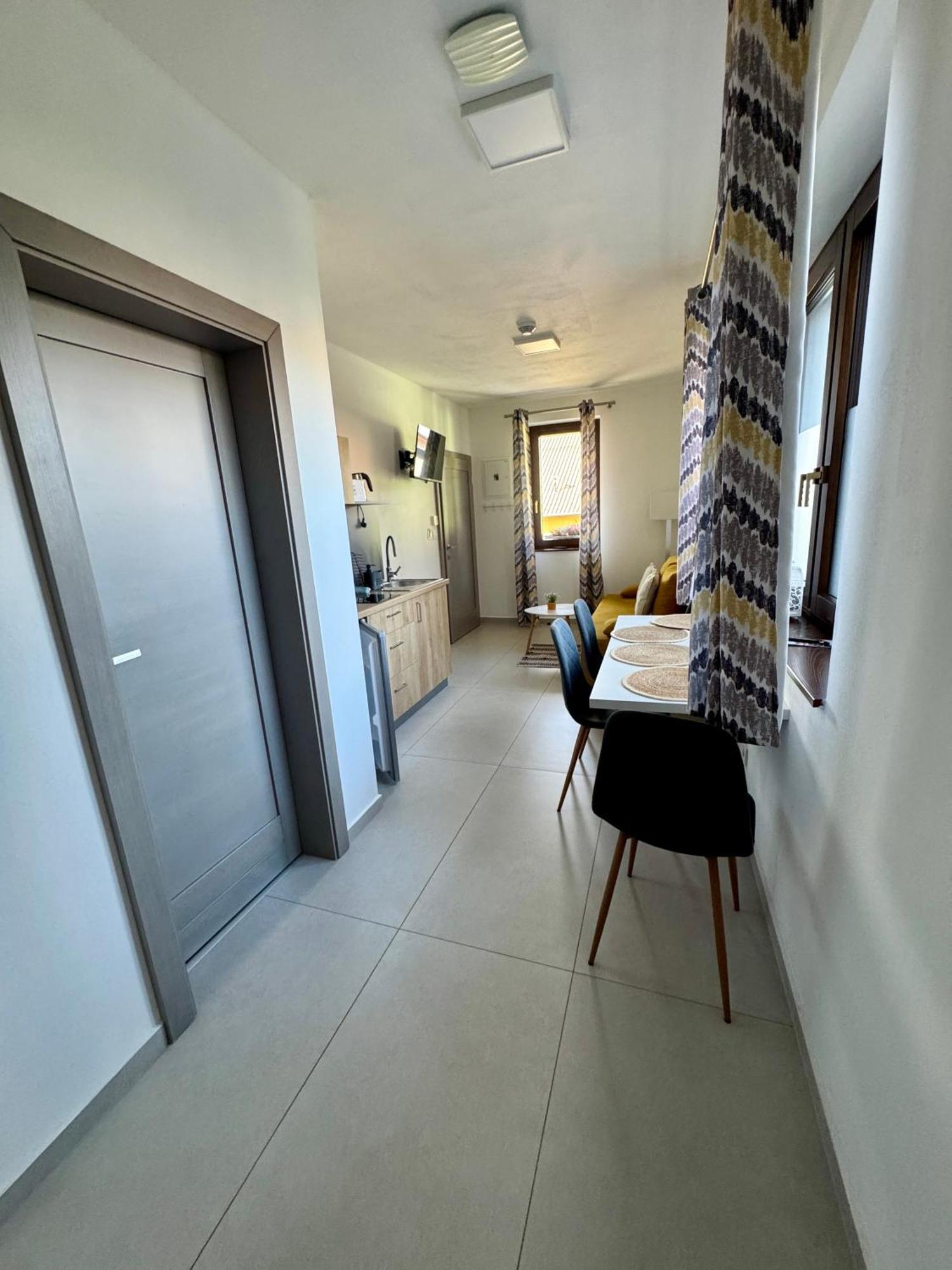 Apartmany Tamka Vrbov Bagian luar foto